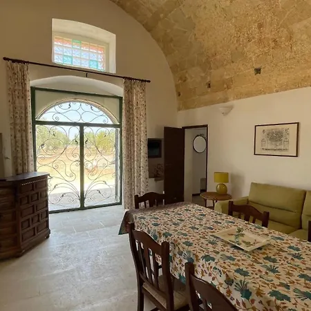 Donnamaria Apartment *